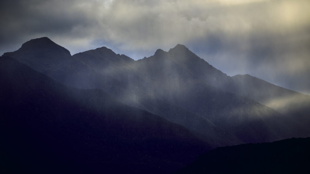 New Zealand, Southland, Lake Manapouri.