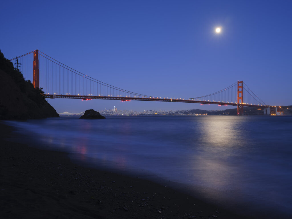 United States of America, California, Golden Gate Bridge.