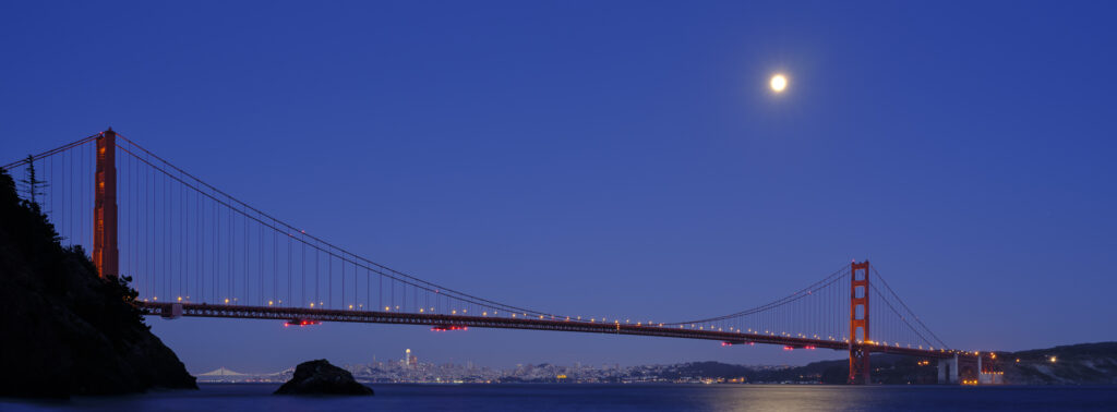 United States of America, California, Golden Gate Bridge.