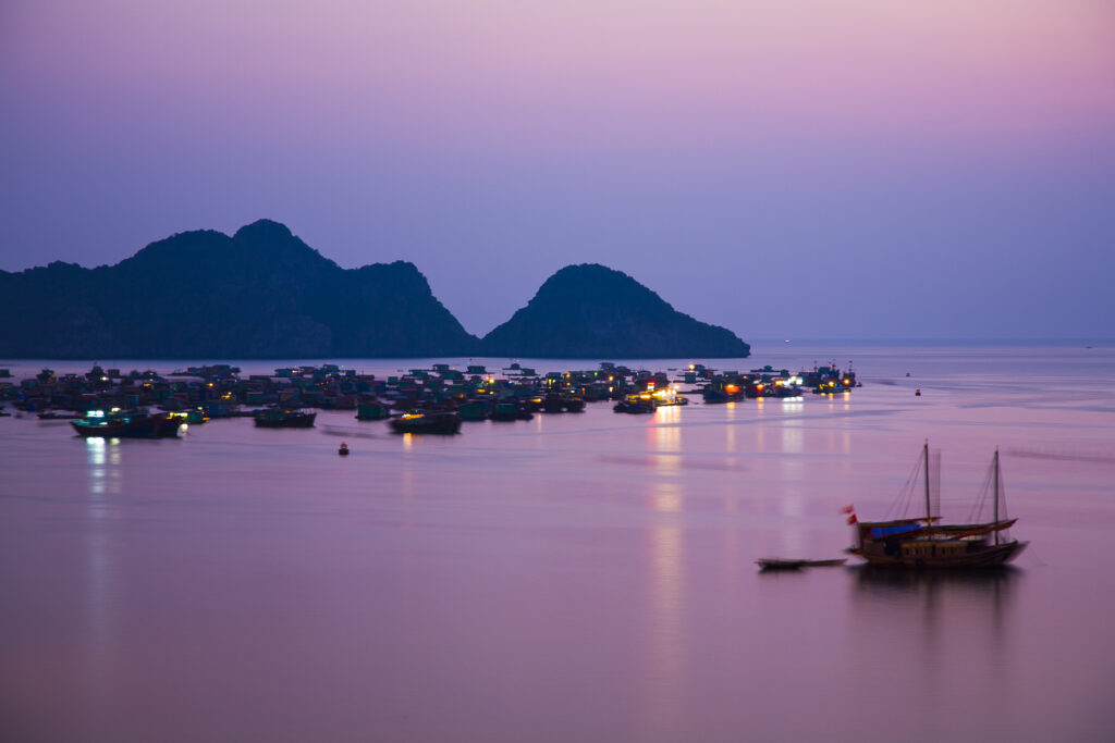 Vietnam, Northern Vietnam, Halong Bay.