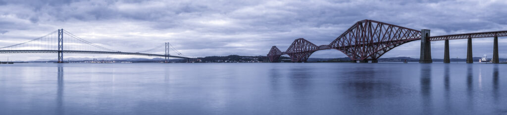 Scotland, Edinburgh, Forth Bridge.