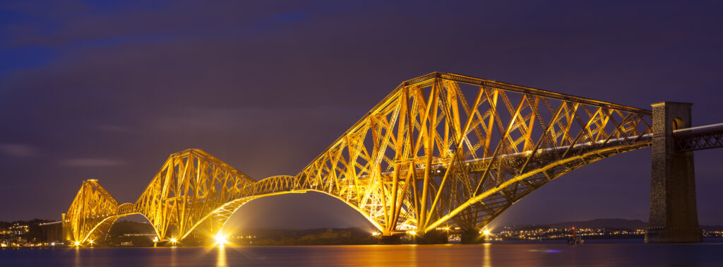 Scotland, Edinburgh, Forth Bridge.
