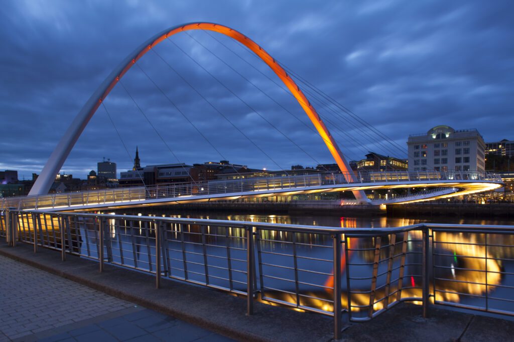 England, Tyne and Wear, Gateshead Millennium Bridge.
