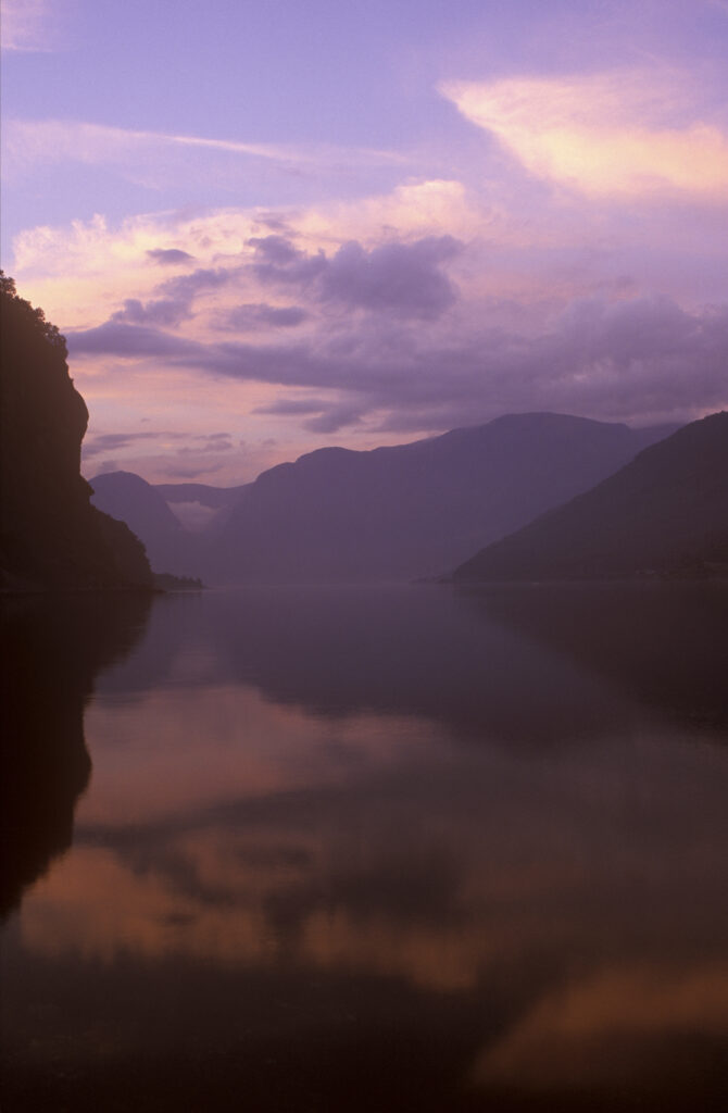 NORWAY, Sogn Og Fjordane, Aurlandsfjordan.