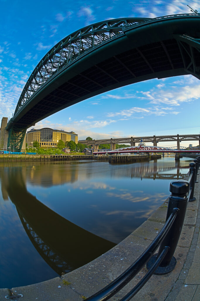 England, Newcastle upon Tyne, The Tyne Bridge.